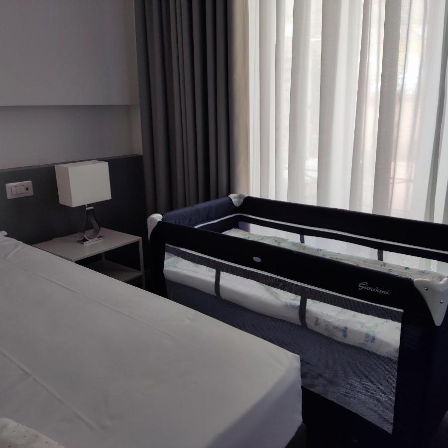 Ema Flat In Trastevere Rome Bagian luar foto